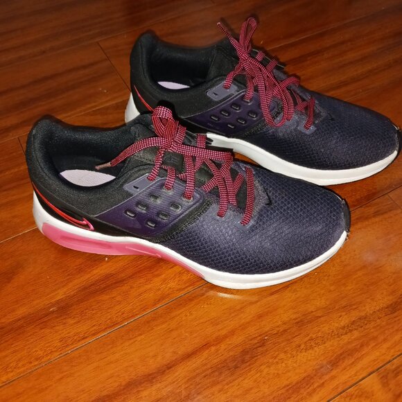 Nike sneakers - Picture 4 of 4